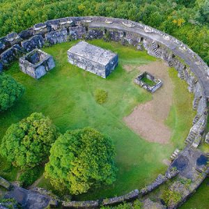 Explore Toamasina and the east of Madagascar including stunning French colonial ruins