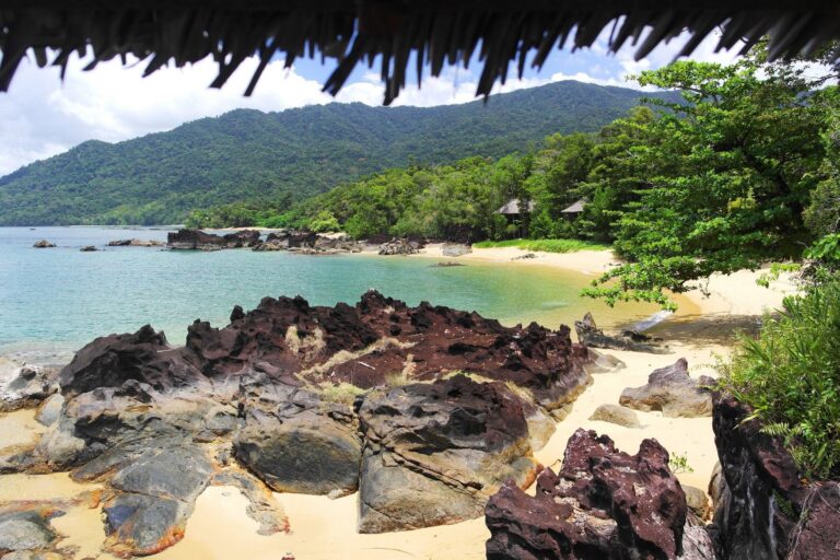Masoala Forest Lodge beachfront hotel